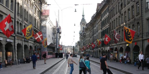 Drei Personen durch Messerstiche in Stuttgarter Innenstadt schwer verletzt